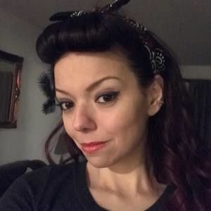 Meet your Posher, Leanne